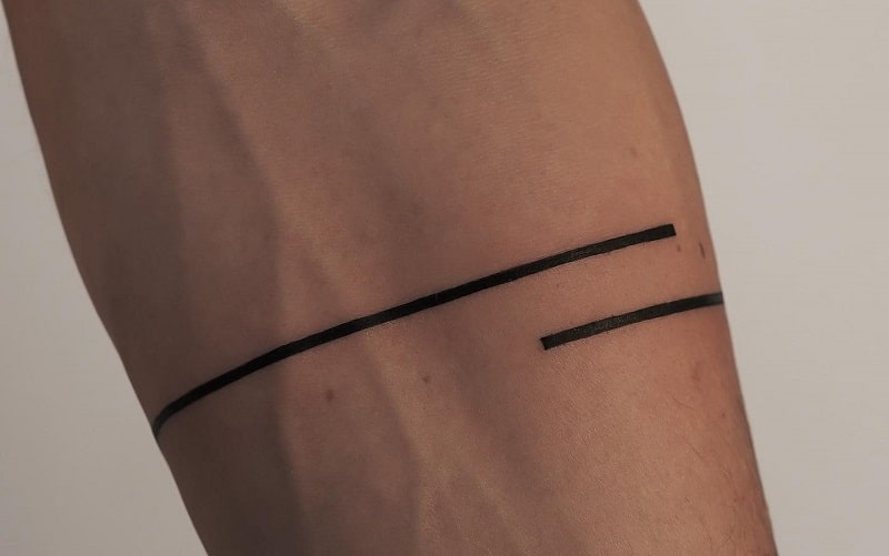 Single-Line Tattoo