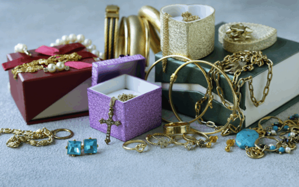 Essential Accessories Every Girl Should Own